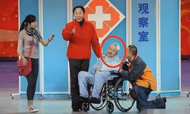 被判入獄至今仍在服刑！他搭檔馮鞏春晚爆紅，後卻成百萬詐騙犯