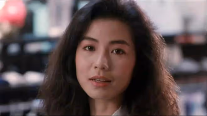 看了64歲鍾楚紅和44歲甘比的合照,才知道香港頂級美人的魅力