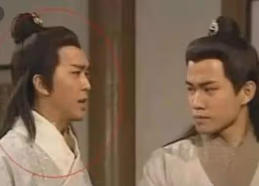 57歲港星又結第四任新歡?身形圓潤舉止親昵!男方與三任女友仍同居