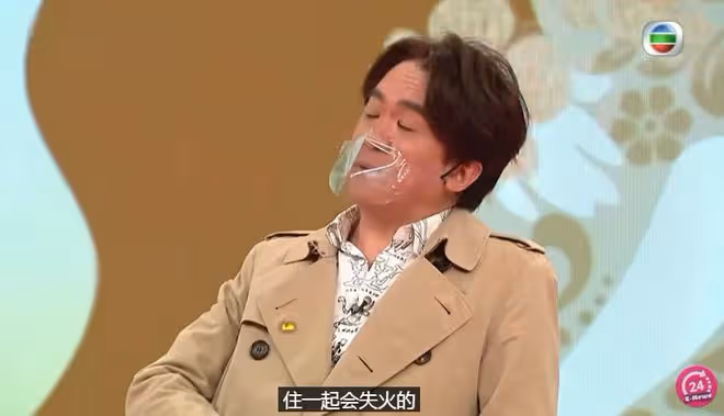 57歲港星又結第四任新歡?身形圓潤舉止親昵!男方與三任女友仍同居