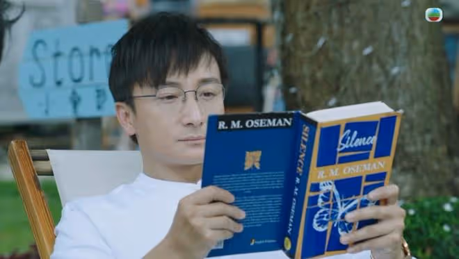 主打學生妹造型？TVB女星宣布出書，被稱學霸卻訪問藝人鬧笑話