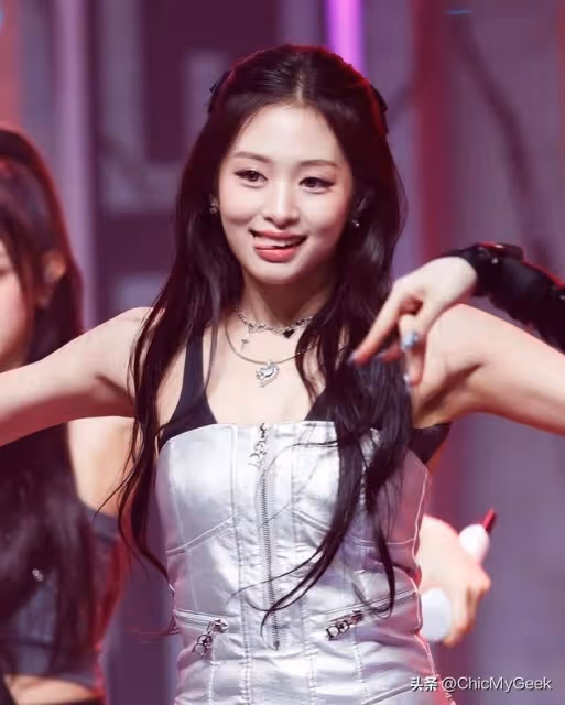 Jennie接班人、翻版Lisa!BABYMONSTER就靠這兩位在紅吧