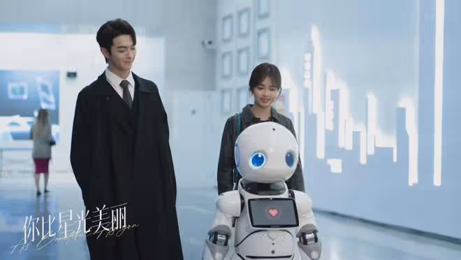你比星光美麗：韓廷爺爺韓于堅玩弄小姑娘無數！韓苑終被常河包養