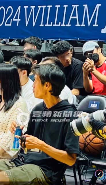 獨家｜唐治平今晚現身瓊斯盃籃球賽　觀眾衝著他喊「加油」送暖
