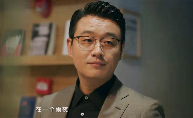 《錯位》直到蘇真真發現江娜懷顧己鳴孩子,她才發現,自己被玩弄