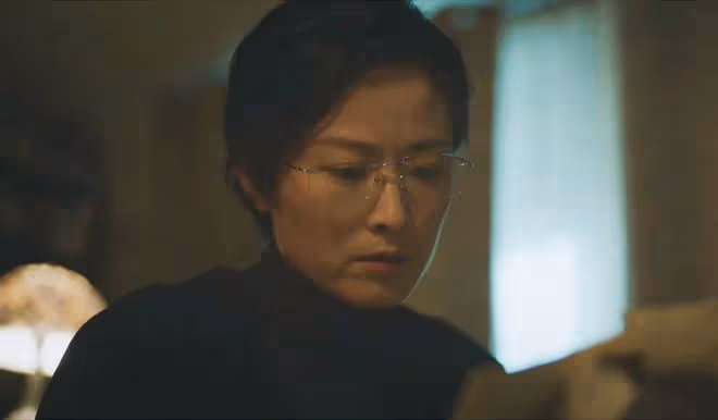 《錯位》直到蘇真真發現江娜懷顧己鳴孩子,她才發現,自己被玩弄