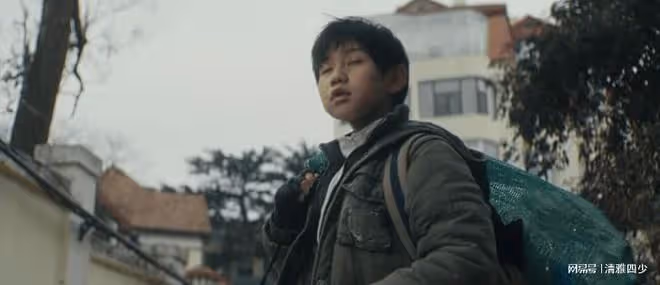 抓娃娃:一個父親為了培養孩子成才,故意窮養