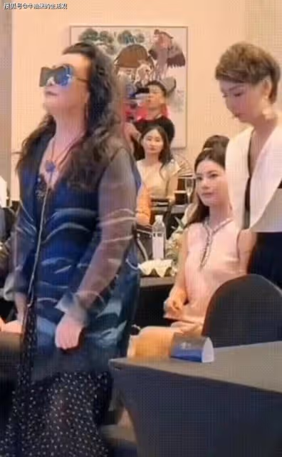 汪小菲老婆對張蘭翻白眼,上演一秒變臉,希望不是下一個大S