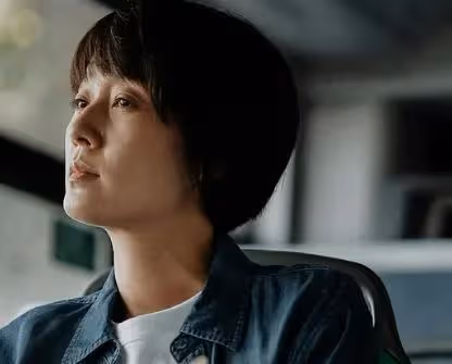 錯位：三個女人，一個比一個悲慘，再缺愛，也別在垃圾堆里撿男人