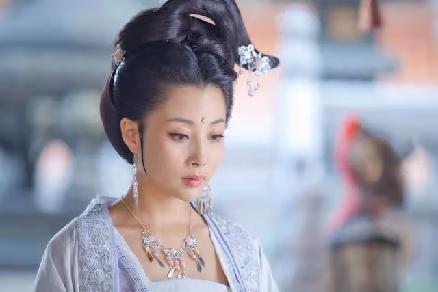央視迎來一部生活大劇!殷桃領銜主演,男二超級帥氣,愛了愛了