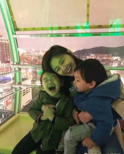 命理大師分析馬筱梅旺夫,三個孩子兩個媽,汪小菲又當爹,豪門大戲一觸即發