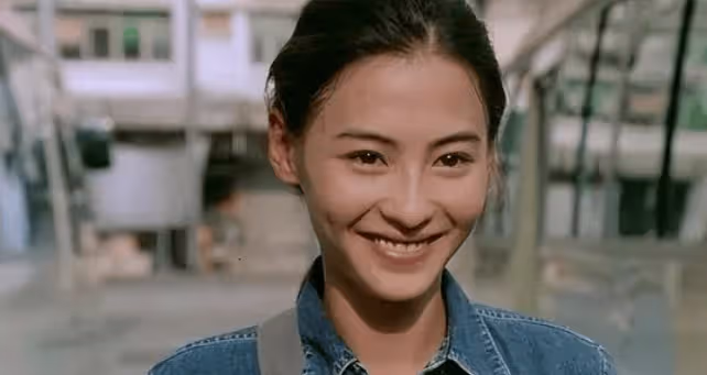 離婚12年後,再看張柏芝和謝霆鋒的較量,發現他們根本不是一路人