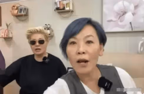 張柏芝和謝霆鋒被曝復婚，謝賢決定將1億的遺產劃分表達支持