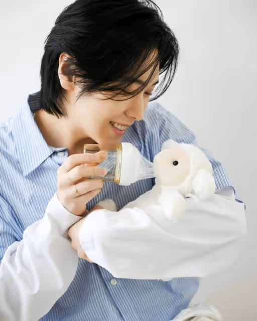 SJ李晟敏官宣當爸 陪妻子拍孕肚寫真笑容甜蜜