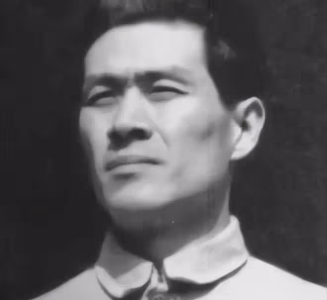 隱姓埋名75年，白天當演員，晚上是間諜，94歲「姜子牙」傳奇一生