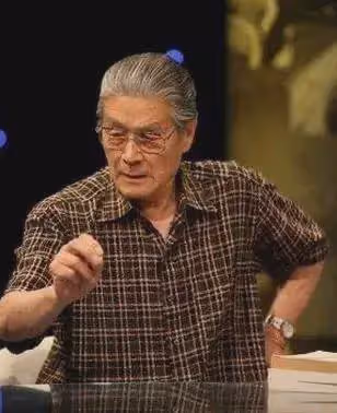 隱姓埋名75年，白天當演員，晚上是間諜，94歲「姜子牙」傳奇一生