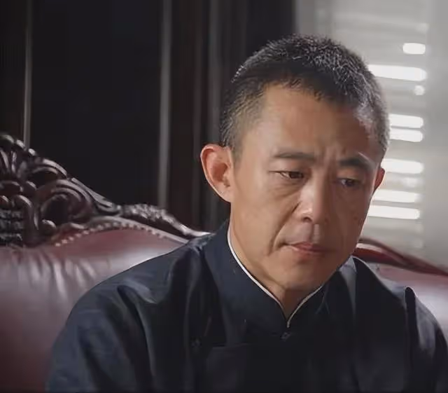 侯勇:一婚娶沈蓉,二婚娶潘雨辰,三婚娶王瑞,如今人生圓滿了