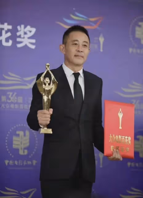 侯勇:一婚娶沈蓉,二婚娶潘雨辰,三婚娶王瑞,如今人生圓滿了