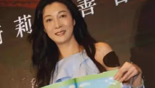 被成龍「愛過」的4位女星,個個氣質迷人,來看看你認識幾個?