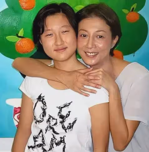 被成龍「愛過」的4位女星,個個氣質迷人,來看看你認識幾個?