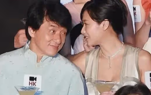 被成龍「愛過」的4位女星,個個氣質迷人,來看看你認識幾個?