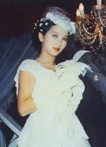 「霍元甲」黃元申：最紅時出家，他的年邁父母、妻兒後來怎樣了？