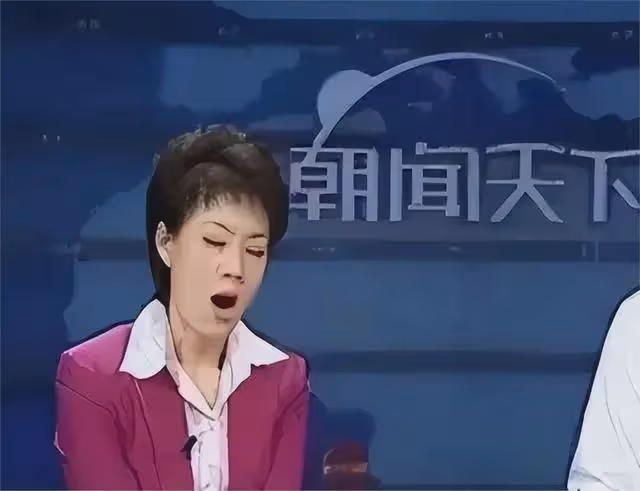 央視主持人李文靜:曾在直播時打哈欠,結婚多年,50歲無兒無女