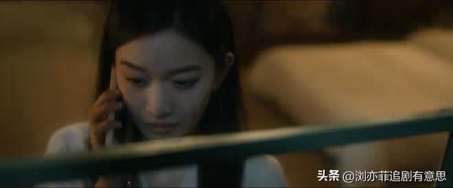 《錯位》直到顧己鳴爬上真真的床,女二飆戲,根本不知一屍兩命案