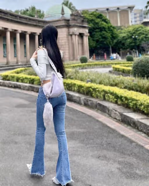 小S二女兒Lily說一起走花路,效仿大S發文獲得點贊