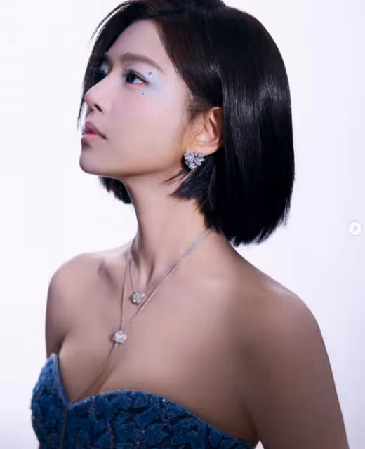 激動!TVB花旦將與內地男星合拍新劇!手抱鮮花極興奮!關係不一般