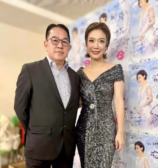 突發！TVB女藝人車廂激吻已婚高層！男方自稱是Hello kiss！已向老婆解釋