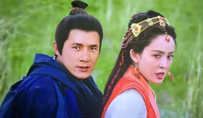 「小龍女」吳卓林對成龍的「報復」,只是「開胃菜」
