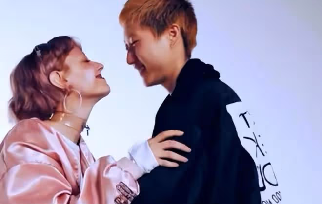 「小龍女」吳卓林對成龍的「報復」,只是「開胃菜」