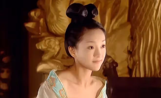 秦海璐撕碎周迅陳坤體面,鄭曉龍當初說的話,如今終有人信了