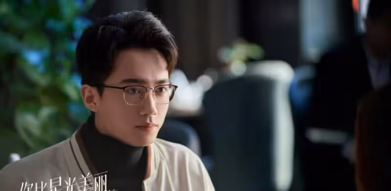 你比星光美麗：直到紀星被送上法庭，粟儷方知，肖亦驍隱瞞的真相