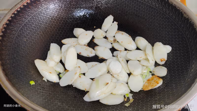 雞湯、排骨湯不如這碗湯!天熱每天都能煮一碗,喚醒好胃口、鮮滑又不膩
