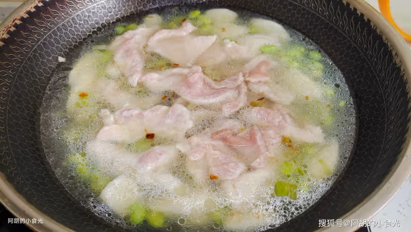 雞湯、排骨湯不如這碗湯!天熱每天都能煮一碗,喚醒好胃口、鮮滑又不膩