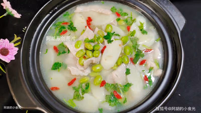 雞湯、排骨湯不如這碗湯!天熱每天都能煮一碗,喚醒好胃口、鮮滑又不膩