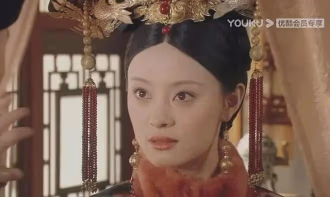 盤點最能駕馭旗頭裝的10位女星，你最喜歡誰？