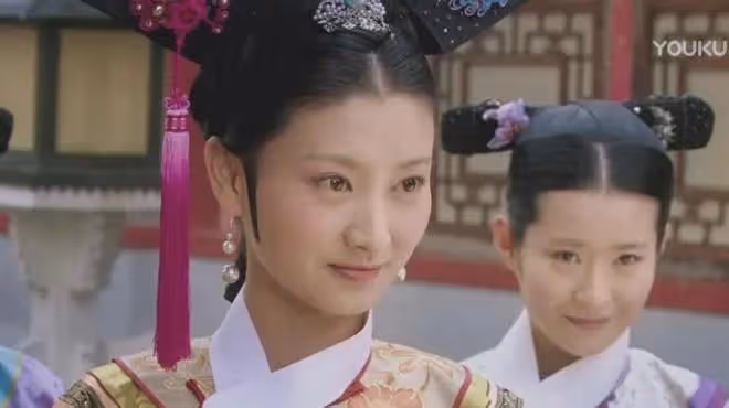 盤點最能駕馭旗頭裝的10位女星，你最喜歡誰？