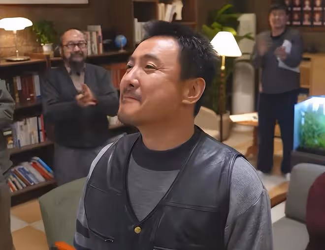 笑不活了,導演陸川點評《抓娃娃》遭吐槽,我卻笑死在網友評論區
