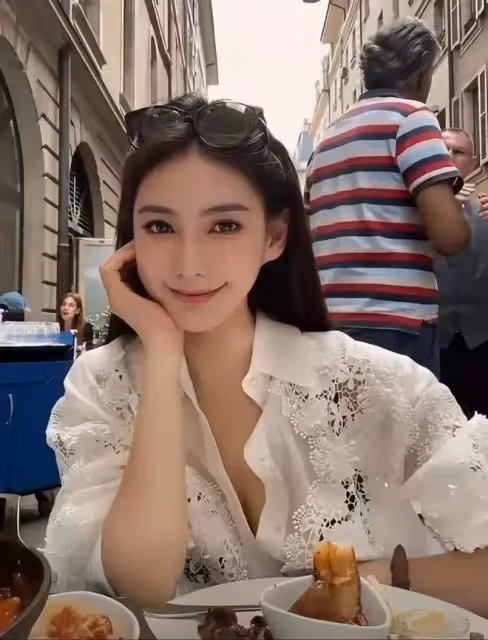 汪小菲深夜因大S發狂,馬筱梅怒了直接素顏出鏡,被吐槽長得太老
