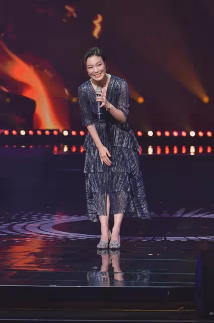 突關閉社交網!已婚高層稱與TVB女歌手Hello Kiss!李龍基:我可以吻