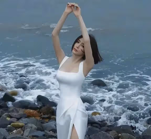 盤點年近50還沒結婚的4位美女明星,你最喜歡誰?