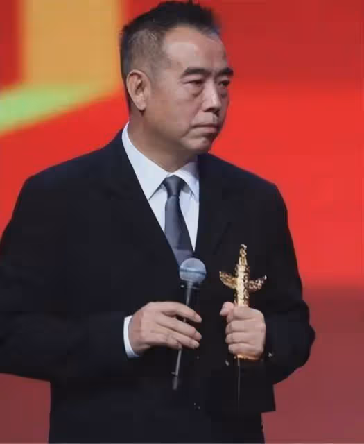 迷倒馮小剛,愛過王志文,55歲的許晴至今無人敢娶?