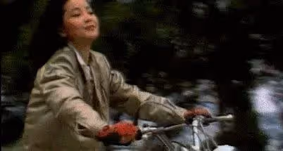 鄧麗君:一生愛過5個男人,但都沒參加她的葬禮,而成龍是她的痛