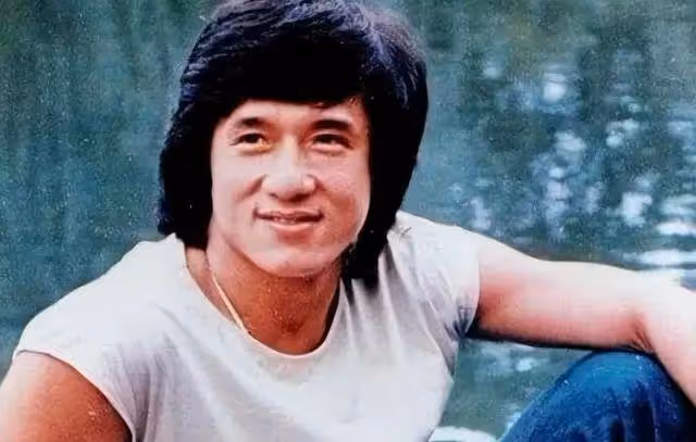 鄧麗君:一生愛過5個男人,但都沒參加她的葬禮,而成龍是她的痛