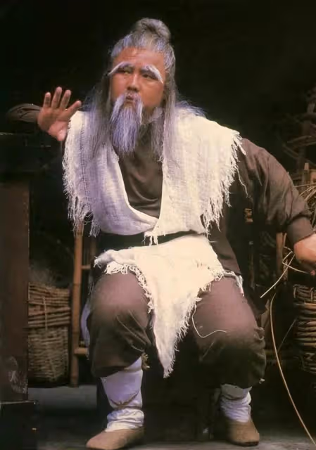76歲港星秦煌獨居無依,窮到100塊都拿不出,曾拿400多萬幫女兒還債,卻慘遭拋棄