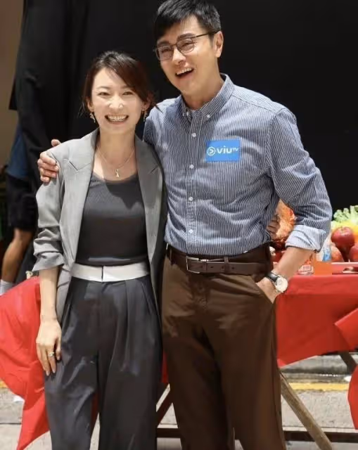為新劇增肥20磅!TVB前小生黃浩然現身開機儀式,肚腩凸出引關注