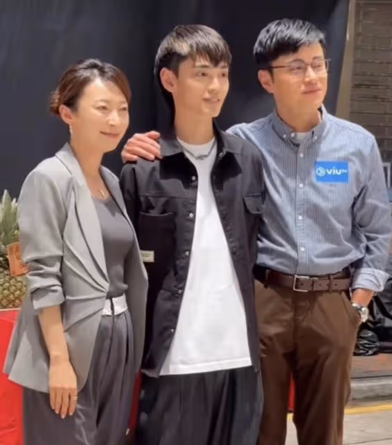 為新劇增肥20磅!TVB前小生黃浩然現身開機儀式,肚腩凸出引關注